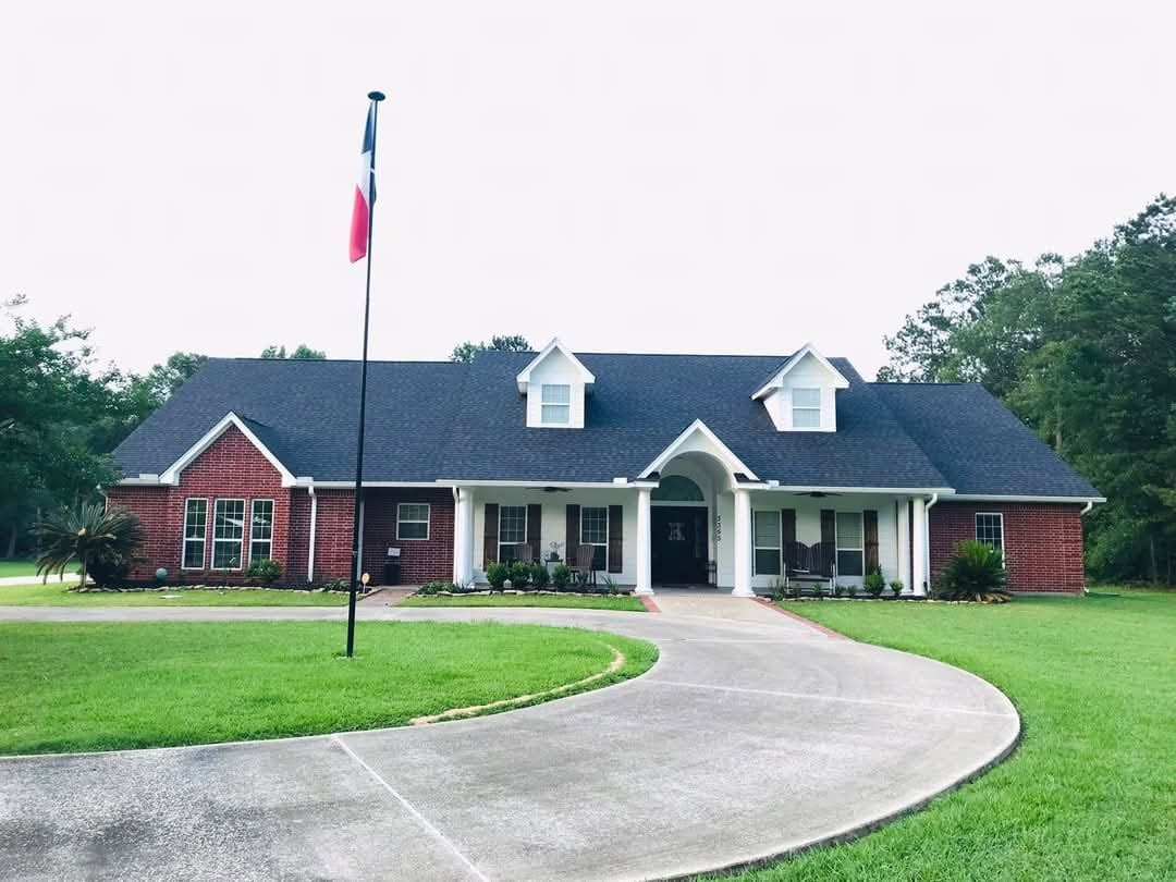 Completed brick home with new roof in Vidor, TX